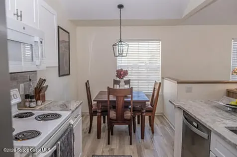 839 Grand Regency Pointe Altamonte Springs FL 32714