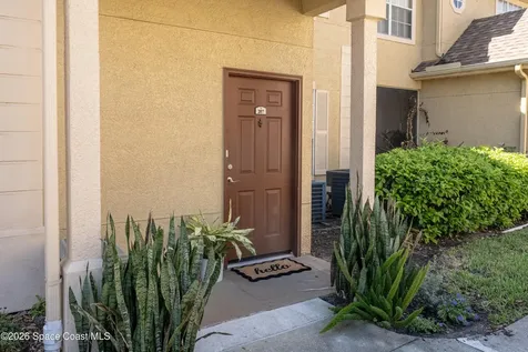 839 Grand Regency Pointe Altamonte Springs FL 32714