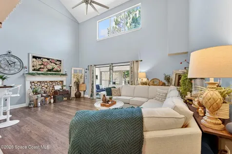 360 Lofts Drive Melbourne FL 32940