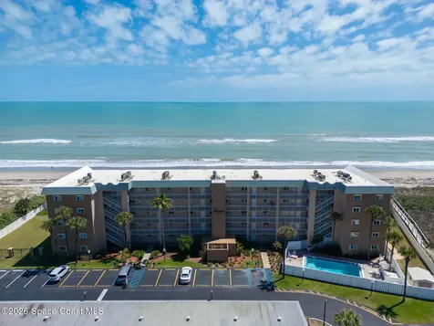 1415 N Hwy A1a Indialantic FL 32903