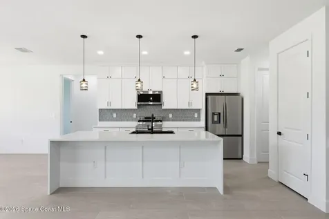 889 Reading Street SE Palm Bay FL 32909