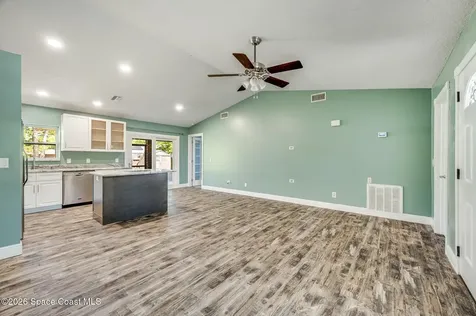 1631 Santonian Street SE Palm Bay FL 32909