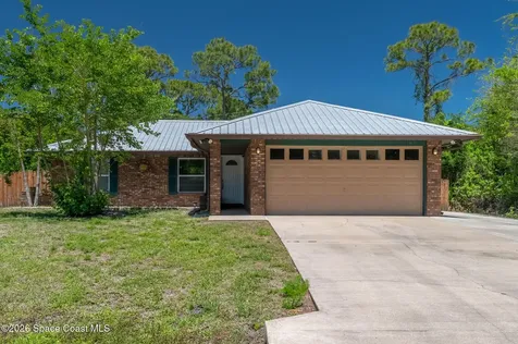 1631 Santonian Street SE Palm Bay FL 32909