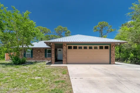 1631 Santonian Street SE Palm Bay FL 32909