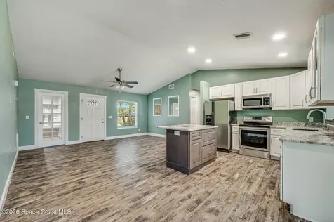 1631 Santonian Street SE Palm Bay FL 32909