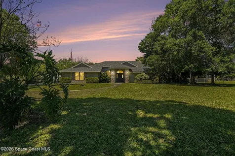 1755 Plantation Circle SE Palm Bay FL 32909