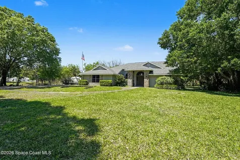 1755 Plantation Circle SE Palm Bay FL 32909