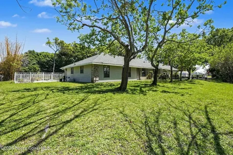 1755 Plantation Circle SE Palm Bay FL 32909