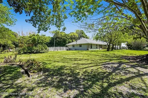 1755 Plantation Circle SE Palm Bay FL 32909