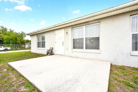 416 Lakeview Road Poinciana FL 34759