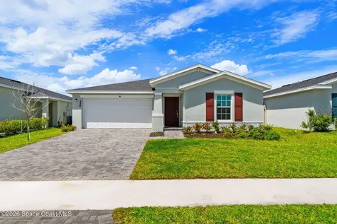 826 Dockside Drive SW Palm Bay FL 32908