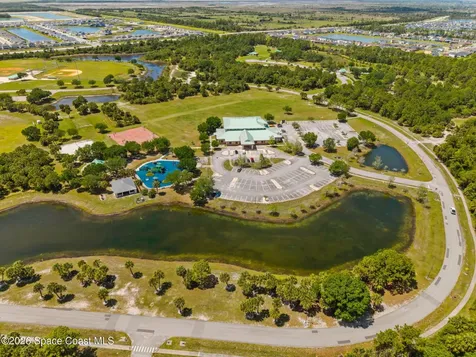 826 Dockside Drive SW Palm Bay FL 32908