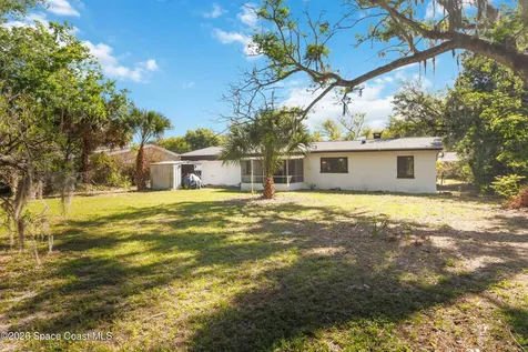 2530 Pine Avenue Mims FL 32754