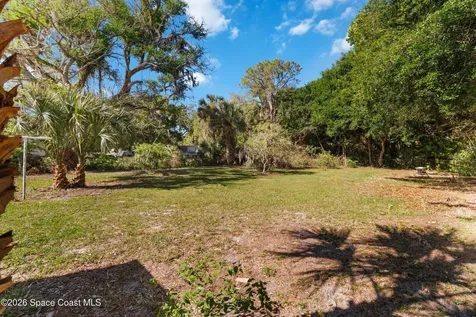 2530 Pine Avenue Mims FL 32754