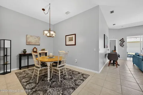 590 Wedge Court SE Palm Bay FL 32909