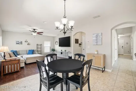 792 Dillard Drive SE Palm Bay FL 32909