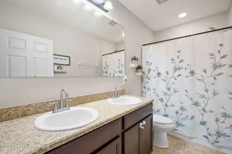 792 Dillard Drive SE Palm Bay FL 32909