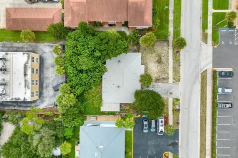 136 Marion Lane Cocoa Beach FL 32931