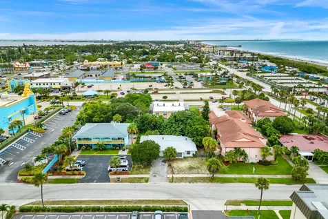 136 Marion Lane Cocoa Beach FL 32931