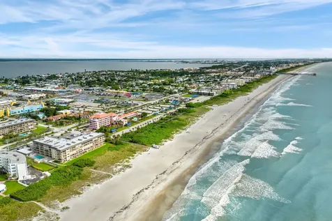136 Marion Lane Cocoa Beach FL 32931