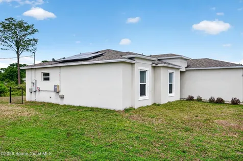 1471 Palau Street SE Palm Bay FL 32909