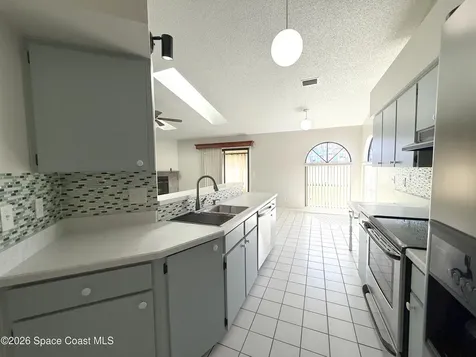 866 Hanau Avenue NW Palm Bay FL 32907