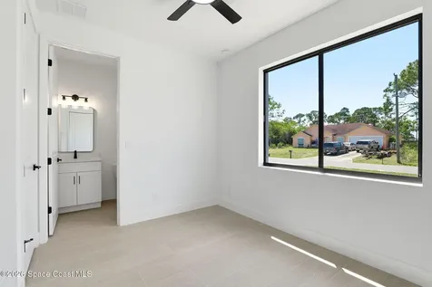 191 Titan Road SE Palm Bay FL 32909