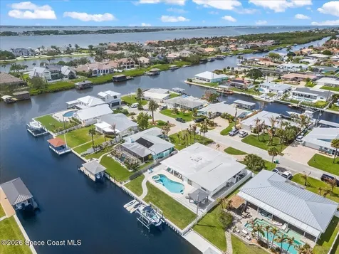 655 Kenwood Court Satellite Beach FL 32937