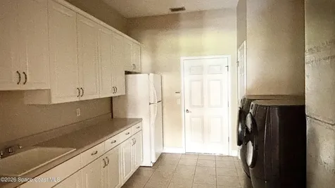 1685 Charles Lane Merritt Island FL 32952