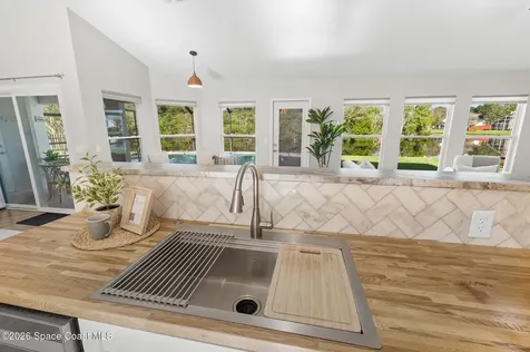3786 Sierra Drive Merritt Island FL 32953