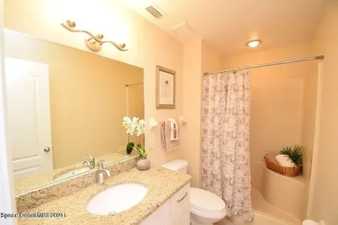 670 Cedar Side Circle NE Palm Bay FL 32905