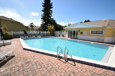 670 Cedar Side Circle NE Palm Bay FL 32905