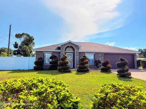 2075 4th Avenue SW Vero Beach FL 32962