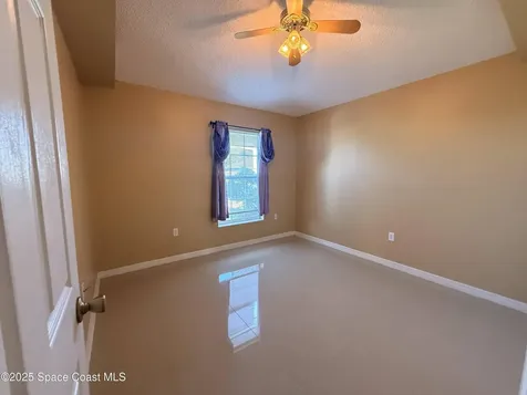 2075 4th Avenue SW Vero Beach FL 32962