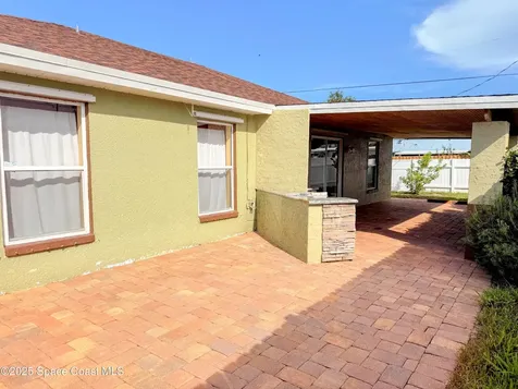 2075 4th Avenue SW Vero Beach FL 32962
