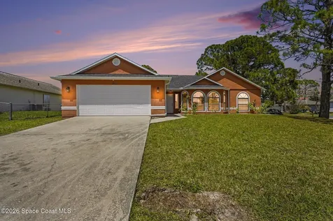 1801 Bashaw Street NW Palm Bay FL 32907