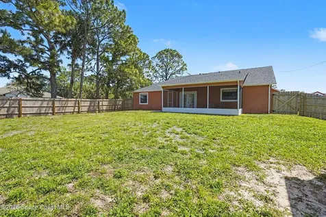 1801 Bashaw Street NW Palm Bay FL 32907