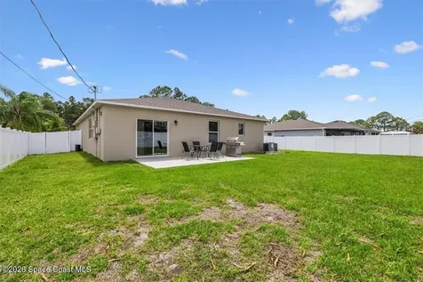 219 Heritage Street SW Palm Bay FL 32908