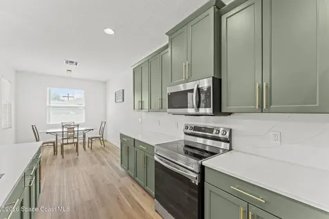 790 Haryestor Avenue SW Palm Bay FL 32908