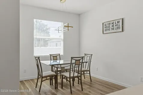 790 Haryestor Avenue SW Palm Bay FL 32908