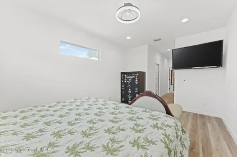 790 Haryestor Avenue SW Palm Bay FL 32908