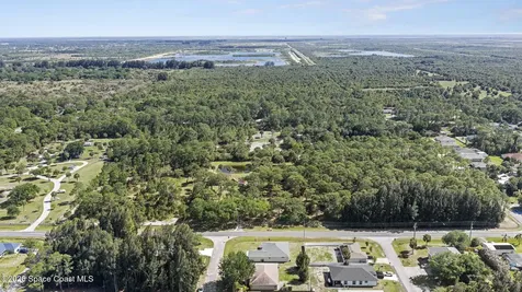 790 Haryestor Avenue SW Palm Bay FL 32908