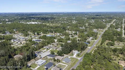 790 Haryestor Avenue SW Palm Bay FL 32908