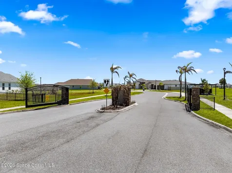 2163 Middlebury Drive SE Palm Bay FL 32909