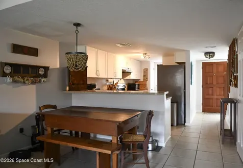 290 N 2nd Street Cocoa Beach FL 32931