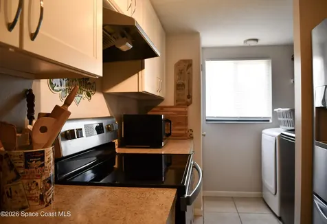 290 N 2nd Street Cocoa Beach FL 32931