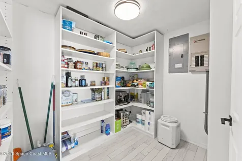 390 Nora Avenue Merritt Island FL 32952