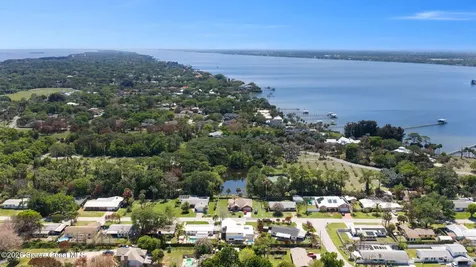 390 Nora Avenue Merritt Island FL 32952