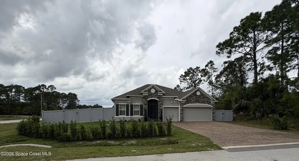 2298 Harbison Avenue SW Palm Bay FL 32908