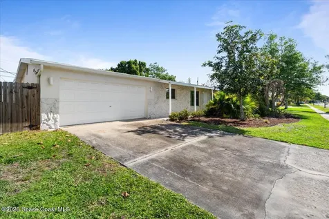 1738 Cadillac Circle N Melbourne FL 32935